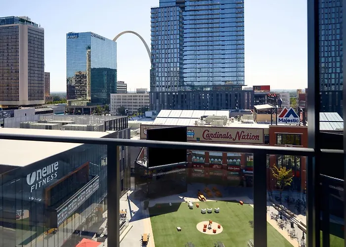 Live! By Loews - St. Louis